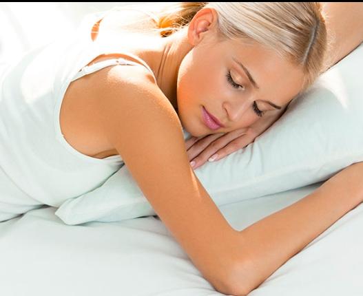 18. Sleep aid
Because of its ability to soothe skin and relax muscles, Epsom salt can also contribute to a good night’s rest. Get some zzz’s by soaking in a warm Epsom salt bath before bed.