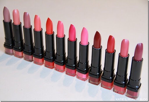 Bourjois;
I use Bourjois lipstick because it's like a lip softener yet at the same time it's giving my lips full definition with colour😍