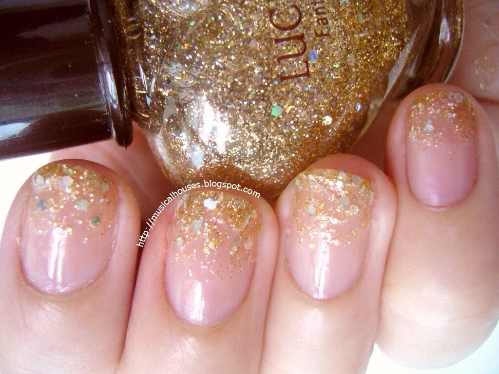 Glitter Nails