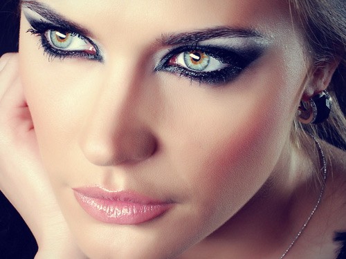 Egyptian Eyes Makeup