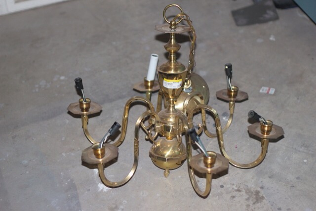 Chandelier Cake And Cupcake Stand DIY 