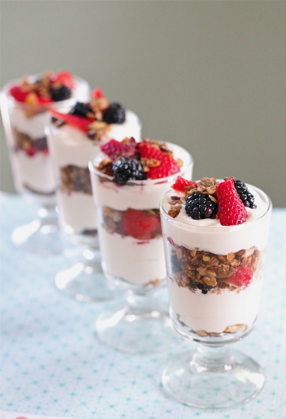 Here is a famous nutritious snack. Probably the healthiest if all the others! →→→→→→