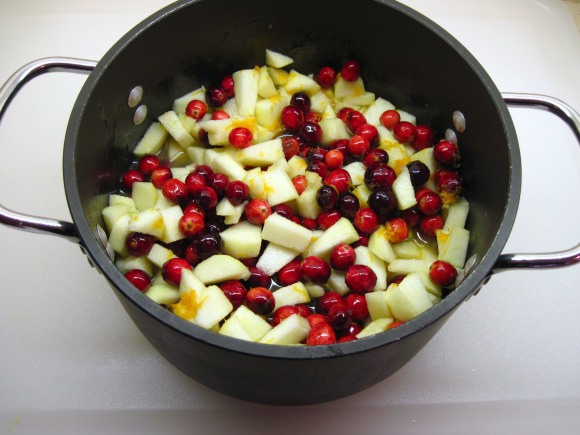 5. Add the maple syrup.

Everything is in the pot, ready to cook!