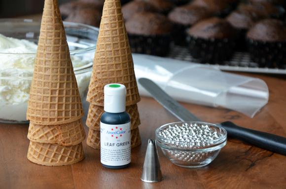 Christmas Tree Cupcakes!