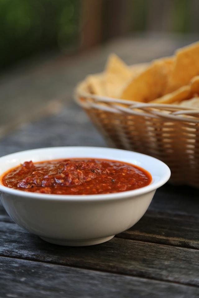 2. Salsa
A simple, homemade salsa is full of fresh ingredients as well as flavor. You can add the condiment to salads or as a topping on lean meats like fish or chicken for a satisfying meal without high-calorie condiments.