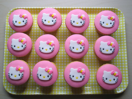 Pretty And Unique Cupcakes 