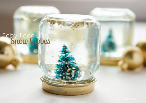 a simple cheap and super cute Christmas activity that can be used as a gift. DIY! (: