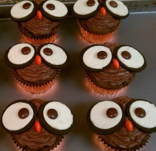 Ta da! Enjoy your fun fall treat! 😄 (:    Follow! Like! 