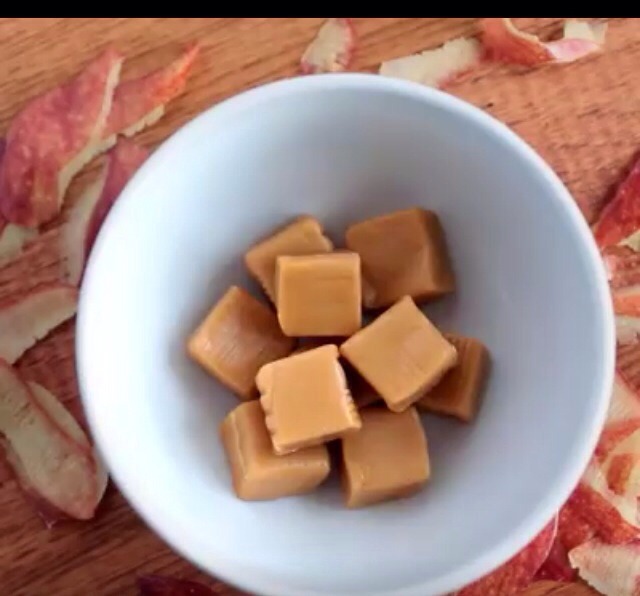 Mini Caramel Apples 