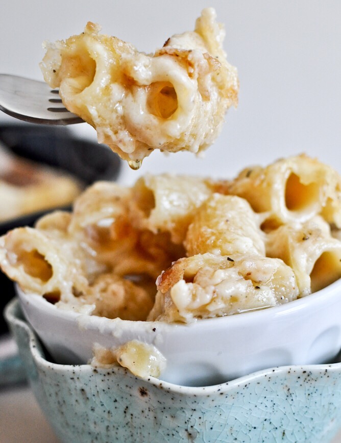 Four Cheese Baked Skillet Mini Rigs