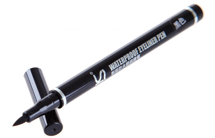 In order to keep eyeliner from running or smearing, opt for liner formulas that offer stay proof wearability.