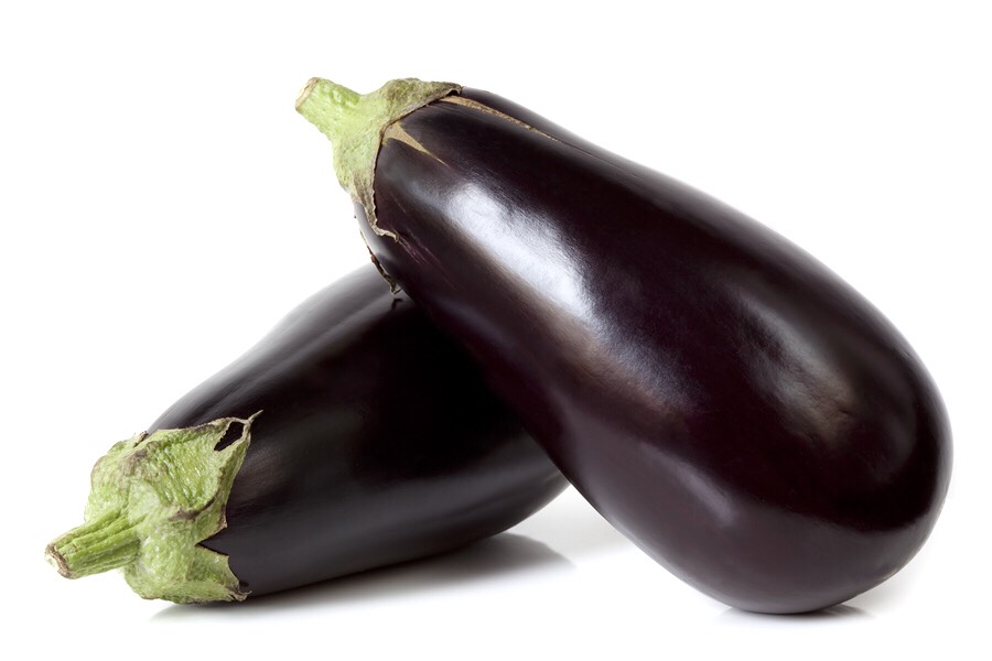21. Eggplant
• high in water and low in sodium, this veggie is great for fighting belly bloat