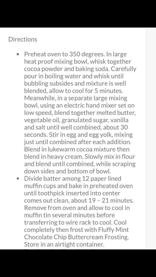 Mint Chocolate Chip Ice cream Cupcakes 