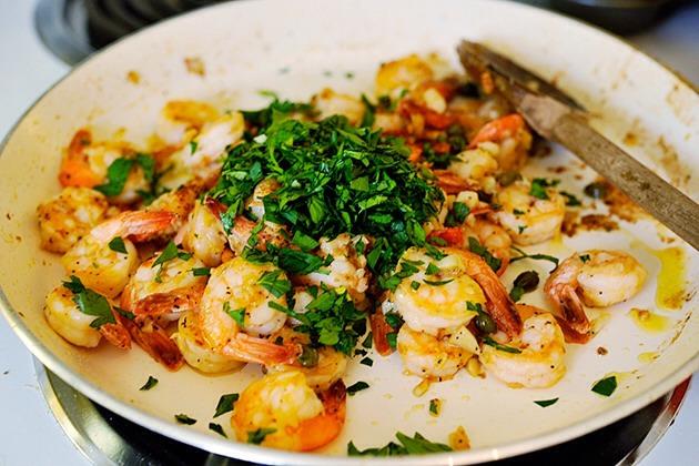 Incredible 10-Minute Garlic Shrimp Step-by-Step Recipe