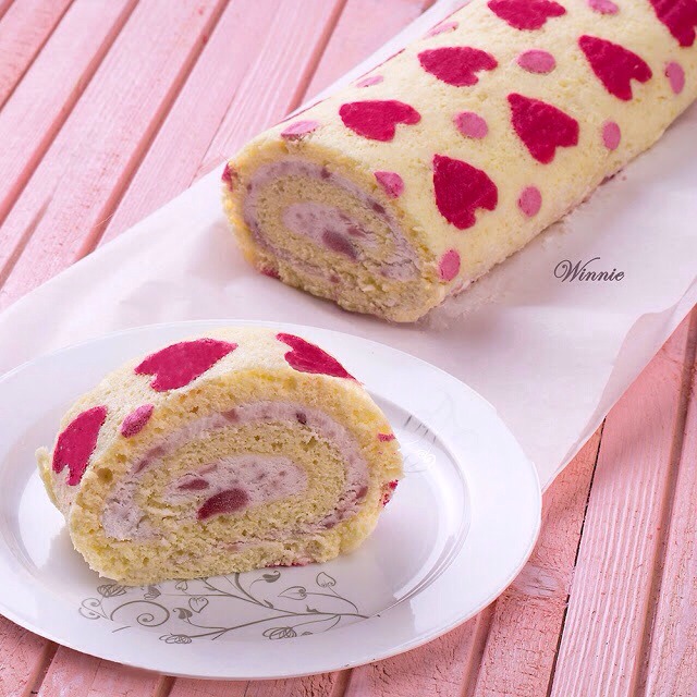 Patterned Swiss Rolls 