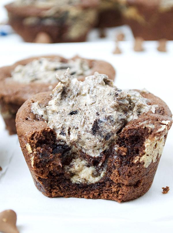 9. Oreo Cheesecake Stuffed Chocolate Cookie Cups

http://www.goodmorningcali.com/oreo-cheesecake-stuffed-chocolate-cookie-cups/