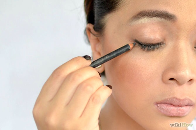 Apply as regular eyeliner.