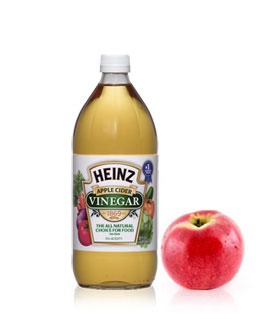Apple cider vinegar .. Yes I know it's weird but all u need for a glass is literally 1/8 or less of a tsp.. If doing a pitcher do 1/2 tsp