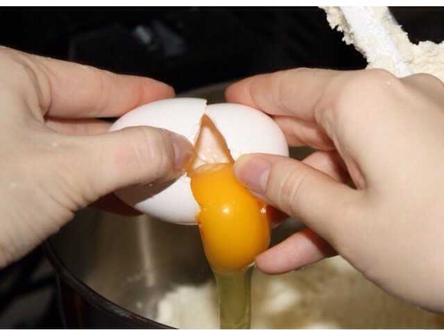 Easy Hacks For The Kitchen. 