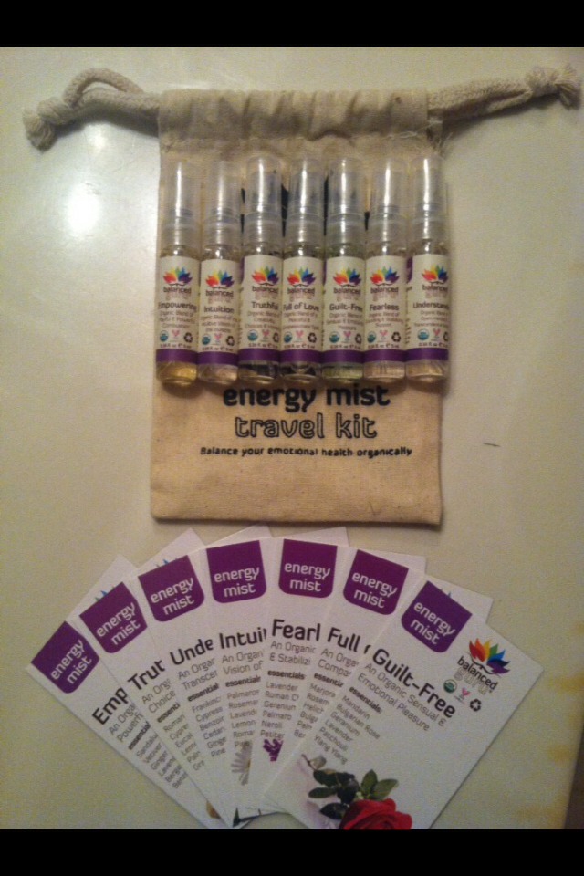 Does your mom like to meditate? Does she drink coffee or need caffeine of some sort throughout the day? Get these energy mists for her to try instead! The kit has a variety of mists for any needs she might have. Whether she needs to calm down or needs a pick me up, these will help her do it all! 😊