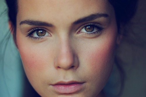 It is normal for you to experience slight redness after, but do not worry, it will go away in a few of minutes. :) --->