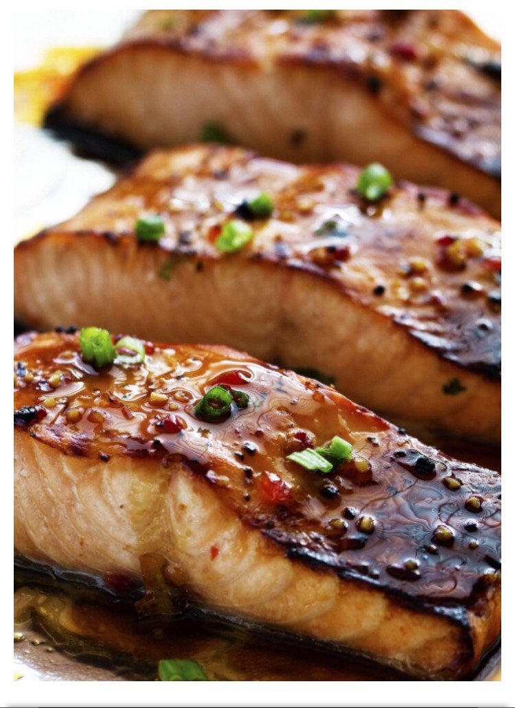 Sweet Chili Garlic Glazed Salmon!!