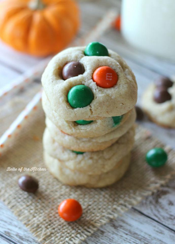 Pumpkin Spice M&M Sugar Cookies 