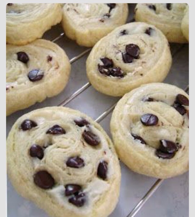 ✨🍪Peanut Butter Chocolate Chip Cream Cheese Cookies✨🍪🍥