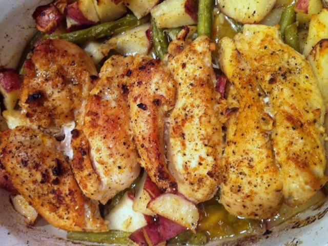 Garlic & Lemon Chicken With Green Beans & Red Potatoes 😛😱👍💯#Friendsgiving