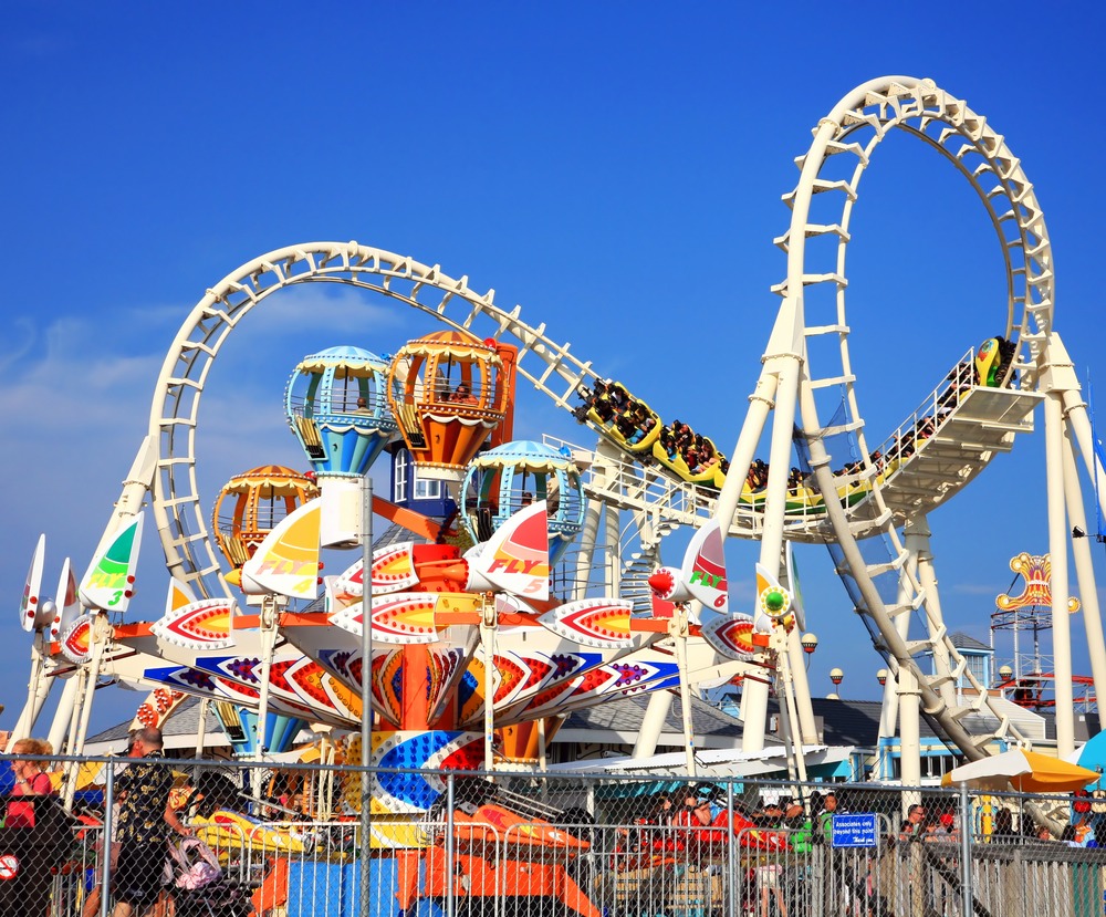 5.... Fun fair
This will most likely be one of the most remembered days of your life 🌟
They are so fun and such a nice thing to do with friends
It's not always free but if it's just once or twice in the holiday then that's alright!!