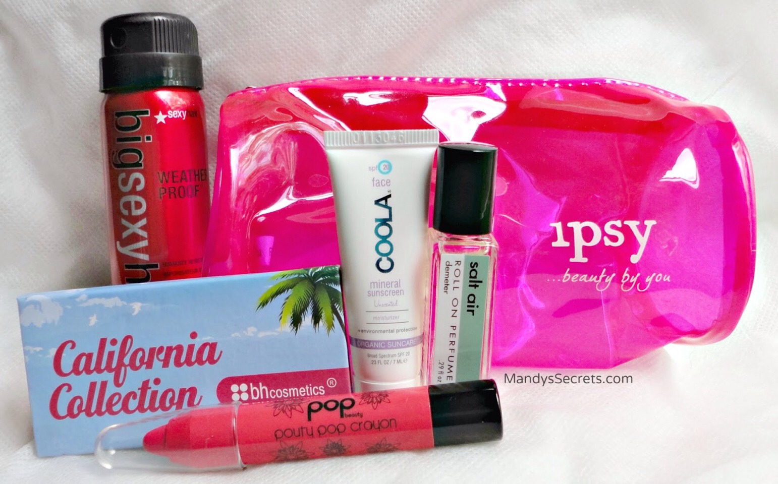 Join me and so many others on ipsy.com and sign up for your very own monthly beauty bag with some of the best products. All that, delivered to your door and you only need to pay $10 once every year! 
Hurry though, Ipsy is under popular demand so the waiting list is getting bigger! 