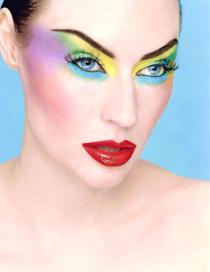 Beautiful , Colorful And Creative Makeup Ideas 