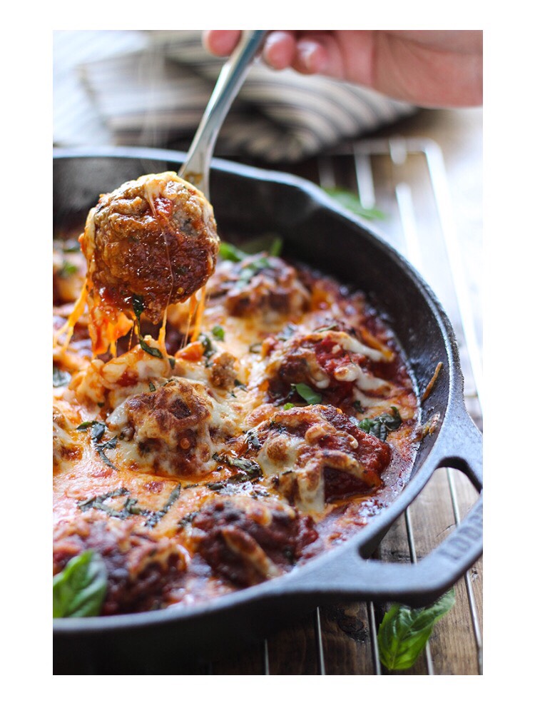 Cheesy Meatballs Skillet!!