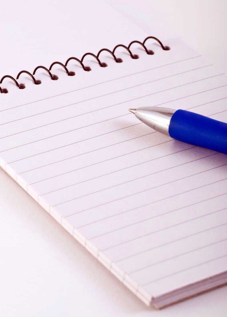 Note pads are useful to have just incase you need to write something down that you need to remember📒