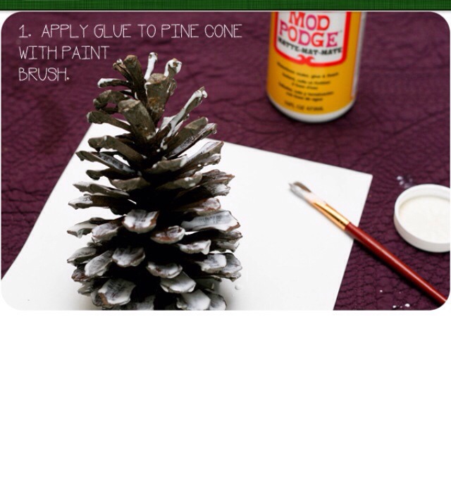Pine Cone Christmas Tree