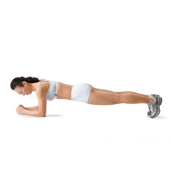 MOVE 1
Basic Workout: Plank
